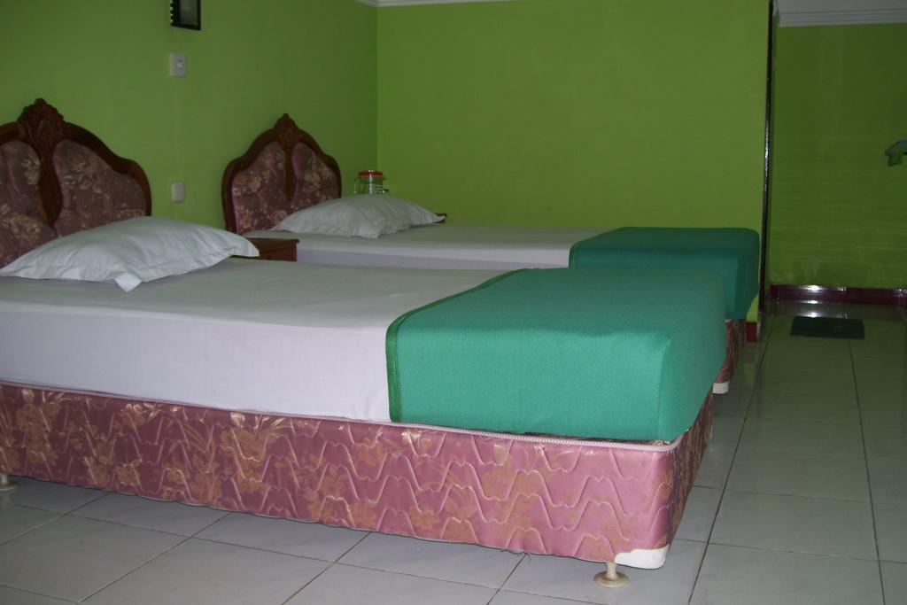 Hotel Bahagia 庞卡兰布翁 外观 照片